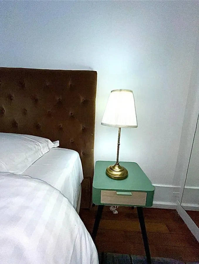 Center Paris - Trocadero Eiffel Tower Apartment 0*,  France