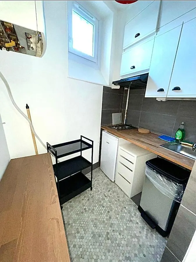 Center Paris - Trocadero Eiffel Tower Apartment